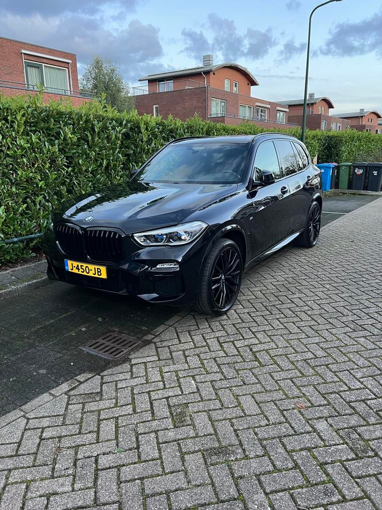 BMW X5 Xdrive40i 340pk Carbon black softclose, Auto's, BMW, Automaat, X5, Vierwielaandrijving, Particulier
