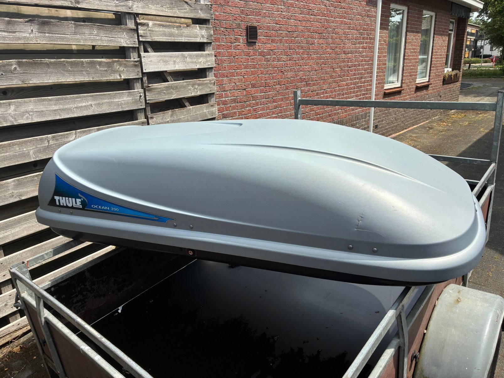 Thule Ocean 200 dakkoffer met Fast-Grip montagesysteem, Auto diversen, Dakkoffers, Ophalen, Gebruikt
