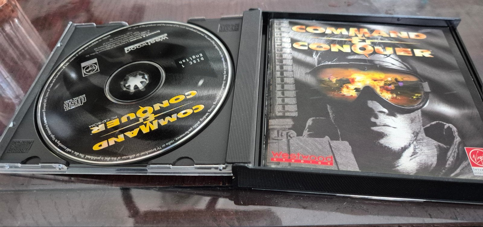 Command & Conquer + Tiberian Sun PC CD-ROM games, Ophalen, Gebruikt, 1 speler, Eén computer