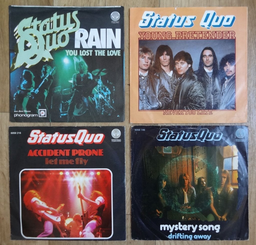 4x Singletjes 45 toeren van STATUS QUO o.a. rain (18), 7 inch, Ophalen of Verzenden, Zo goed als nieuw, Rock en Metal
