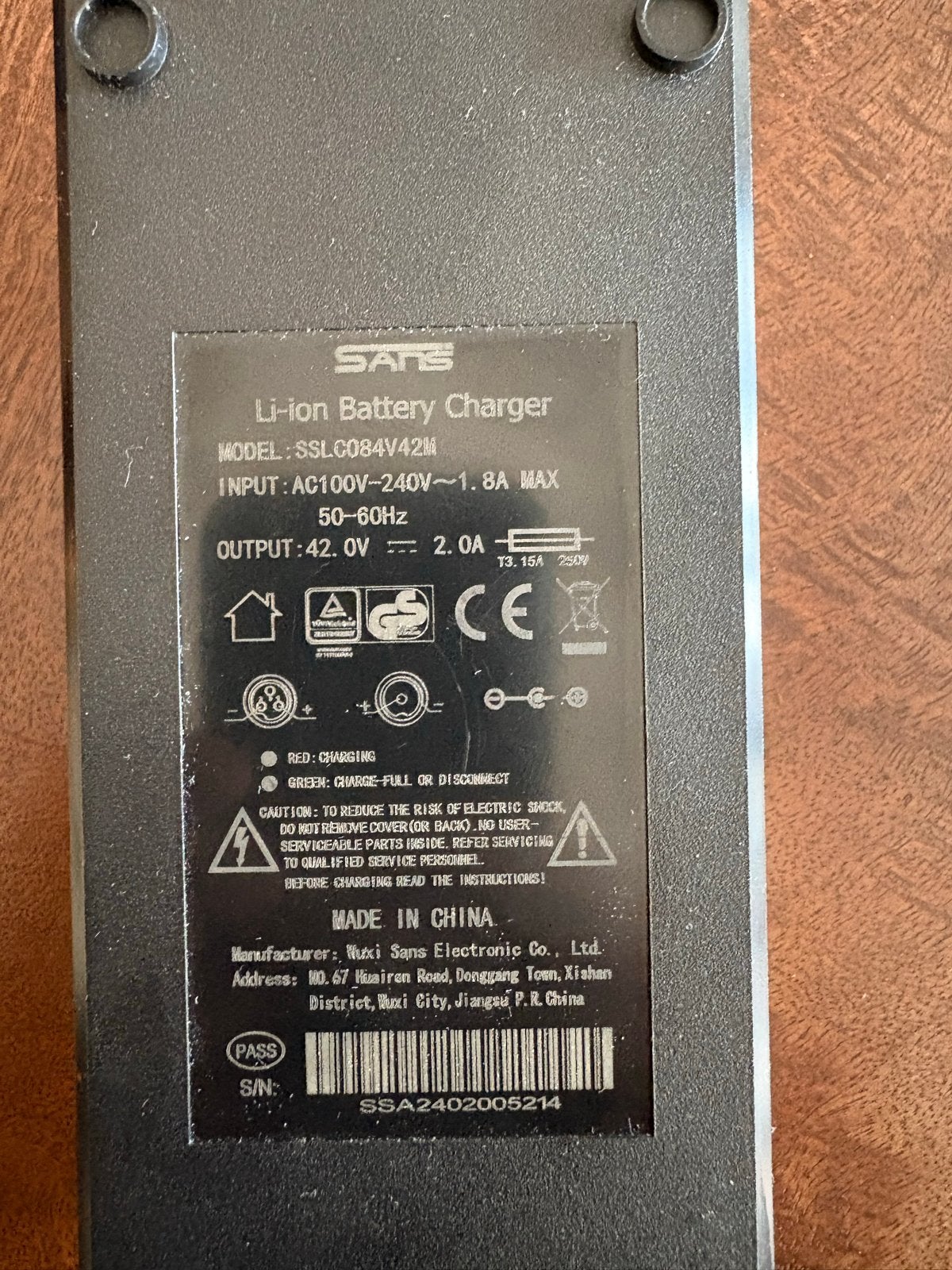 Sans Oplader voor 36V E-bike/Fatbike Accu (42V 2A), Ophalen of Verzenden, Zo goed als nieuw