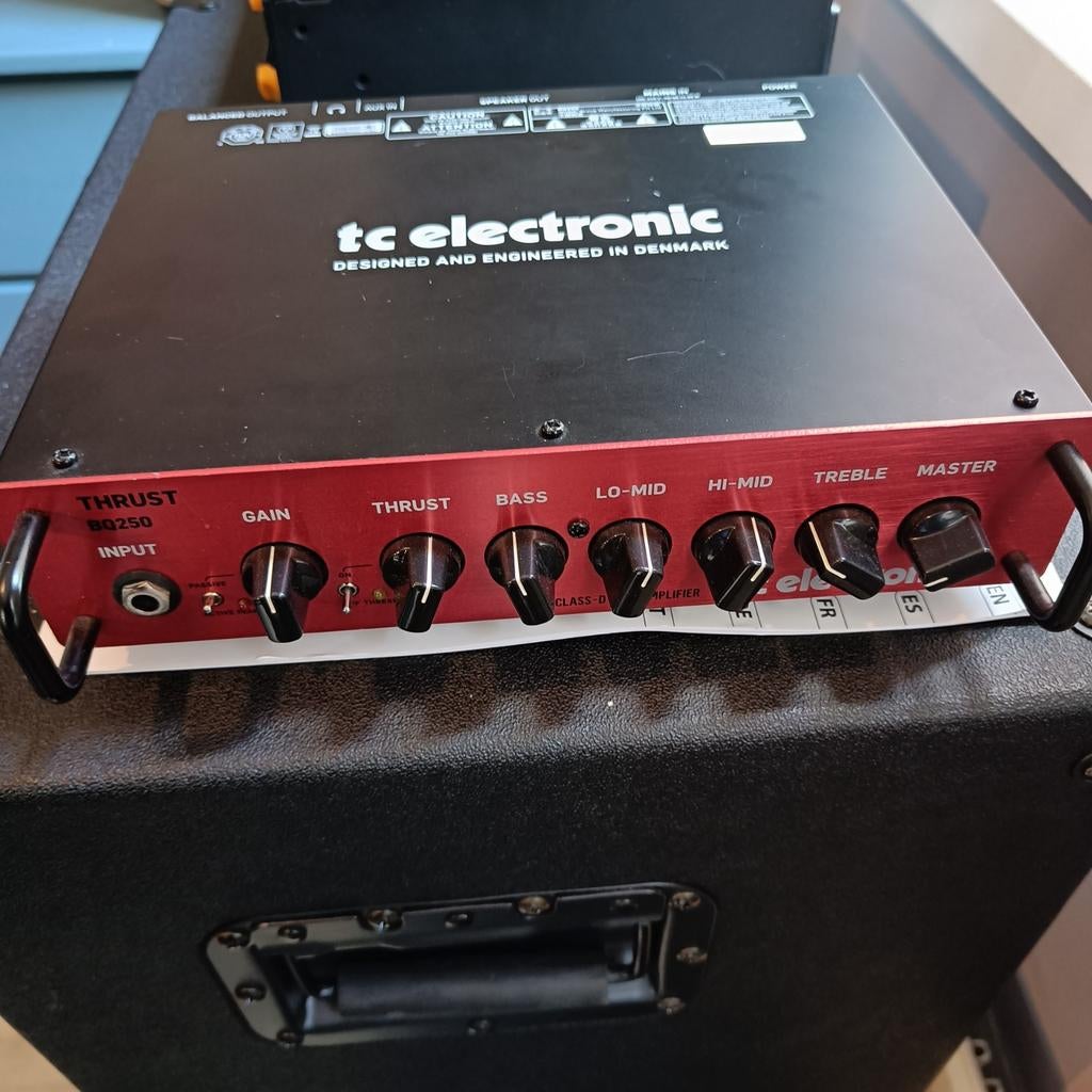 TC Electronic Thrust BQ250 Basversterker, Ophalen of Verzenden, Zo goed als nieuw, Basgitaar, 100 watt of meer