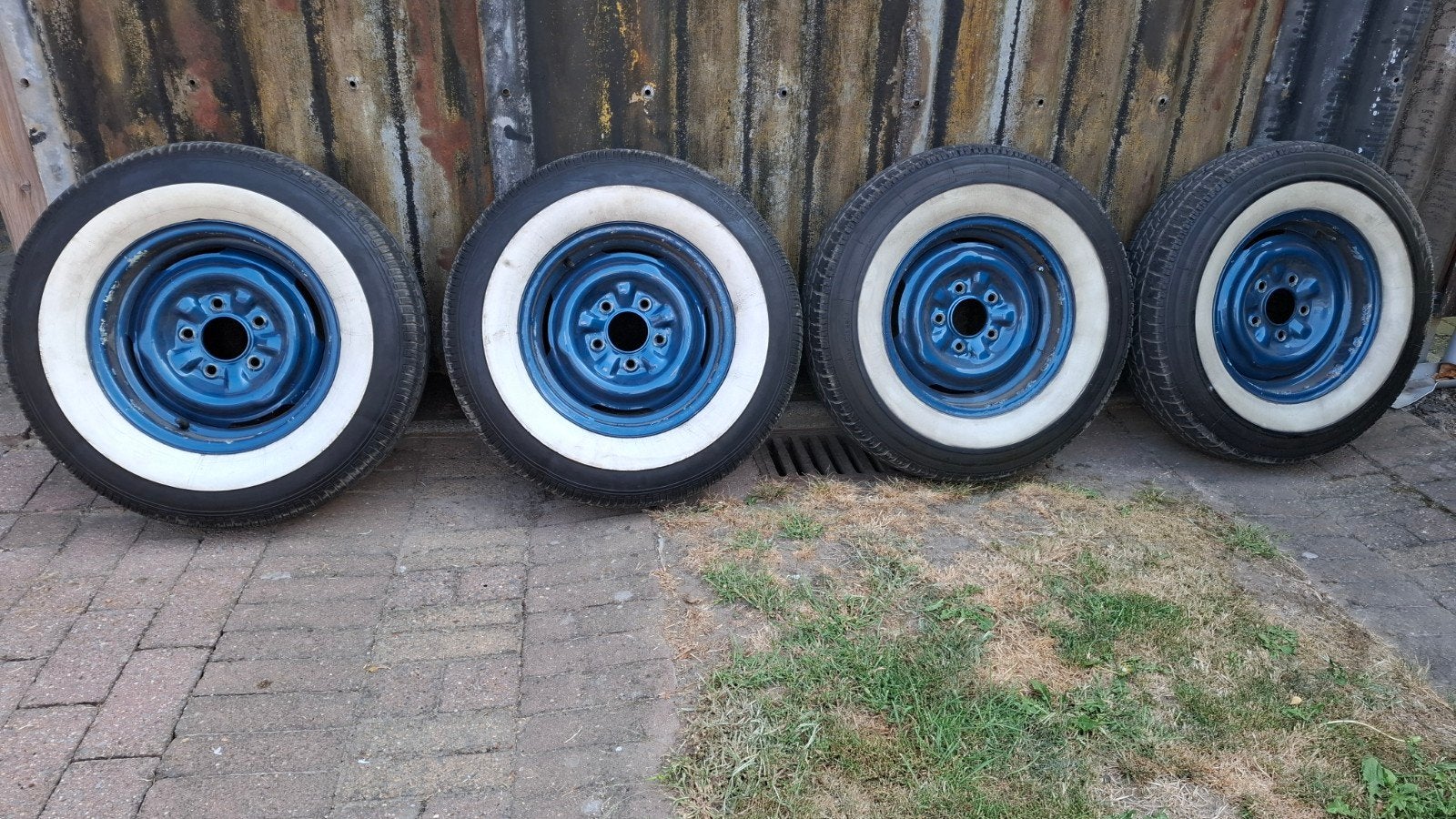 14inch velgen 5x120.65 met white wall banden, Ophalen of Verzenden