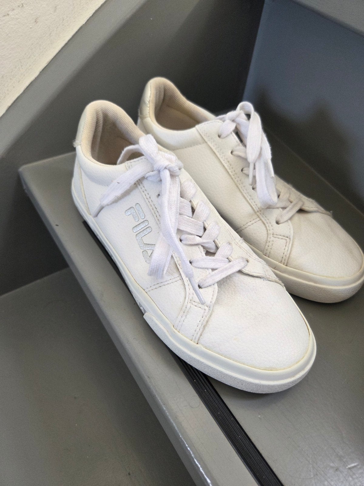 fila dames sneakers, Kleding | Dames, Wit, Ophalen of Verzenden, Sneakers of Gympen, Fila
