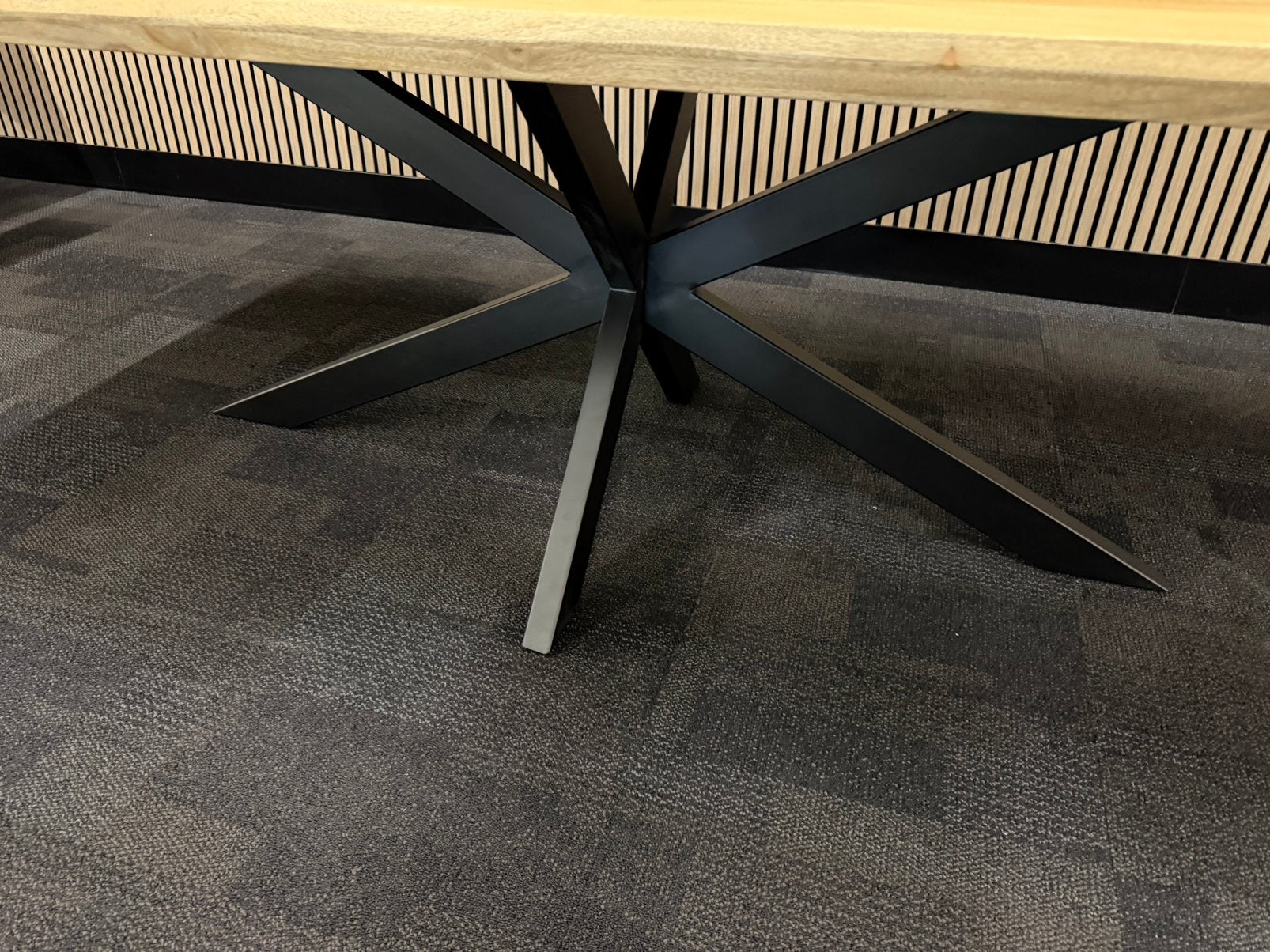 Deens Ovale eettafel Nieuw l showroom uitverkoop l 300x110, 100 tot 150 cm, 200 cm of meer, Ophalen of Verzenden, Zo goed als nieuw
