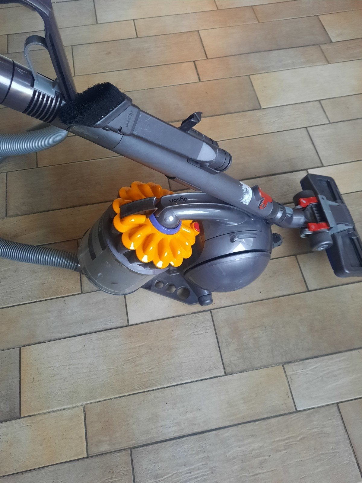 Dyson Ball DC33c Stubborn Sledestofzuiger, Ophalen, Gebruikt, Dyson, Reservoir