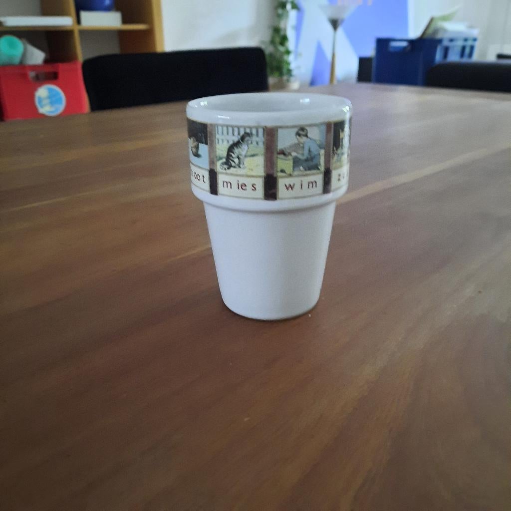 Vintage drinkbeker van Ter Steege met aap noot mies, Keramiek, Overige typen, Ophalen of Verzenden, Zo goed als nieuw