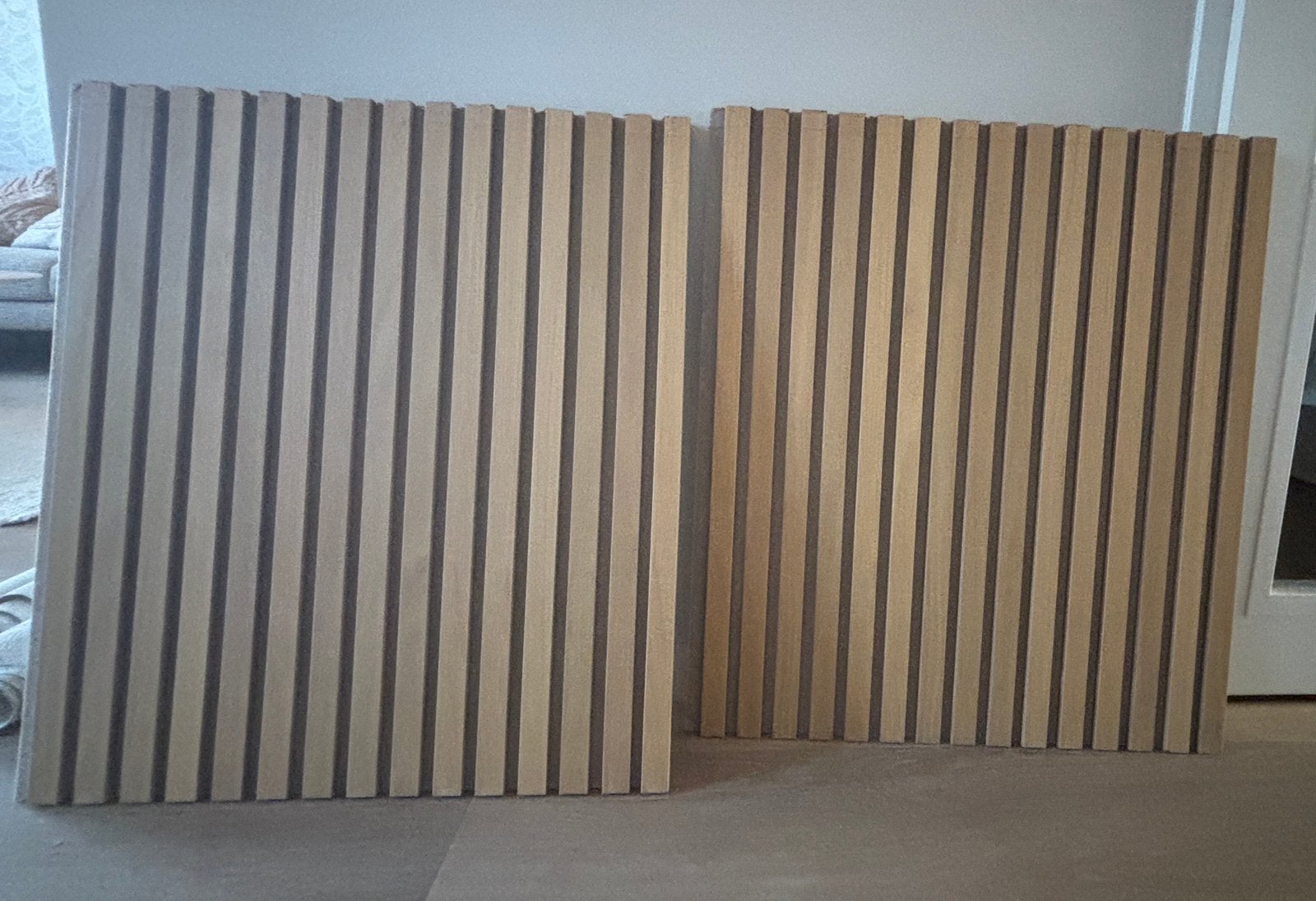 2 houten akoestische wandpanelen ca. 61x68 cm, Ophalen, Zo goed als nieuw, Radiator, 30 tot 80 cm