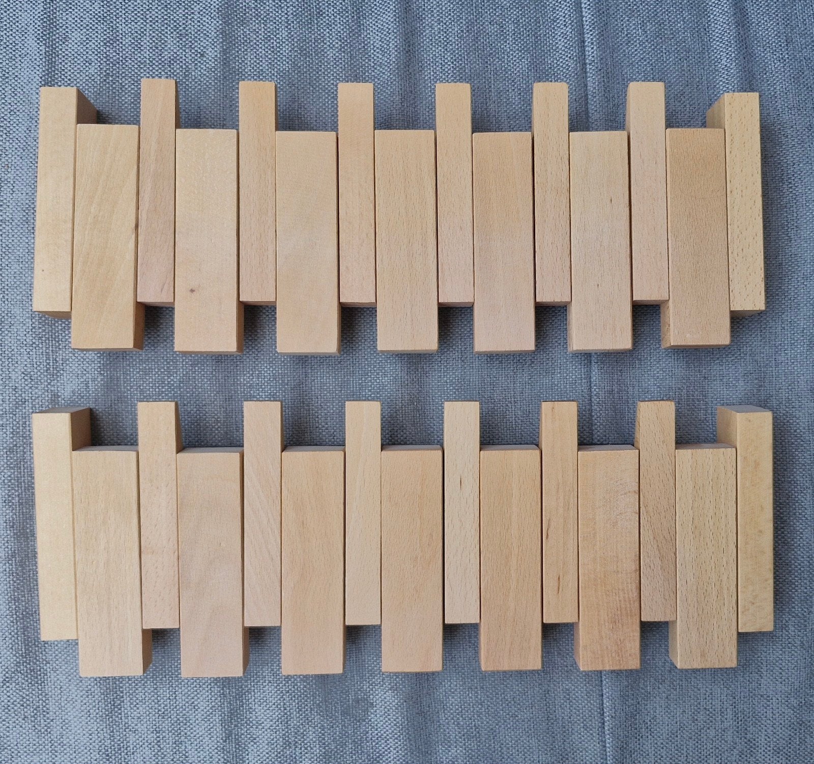 2x Houten wandkapstok met inklapbare haken, Wandkapstok, Ophalen of Verzenden, Zo goed als nieuw, Minder dan 100 cm