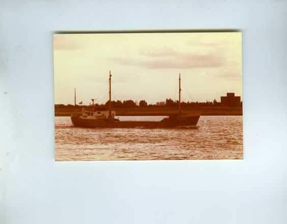 scheepvaart-foto-netty, Ophalen of Verzenden, Zo goed als nieuw, Motorboot, Boek of Tijdschrift