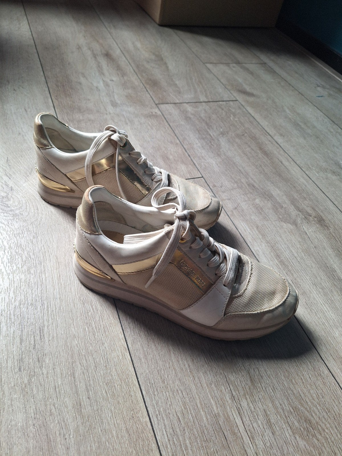 Michael Kors sneakers maat 36, Michael Kors, Beige, Ophalen of Verzenden, Sneakers of Gympen