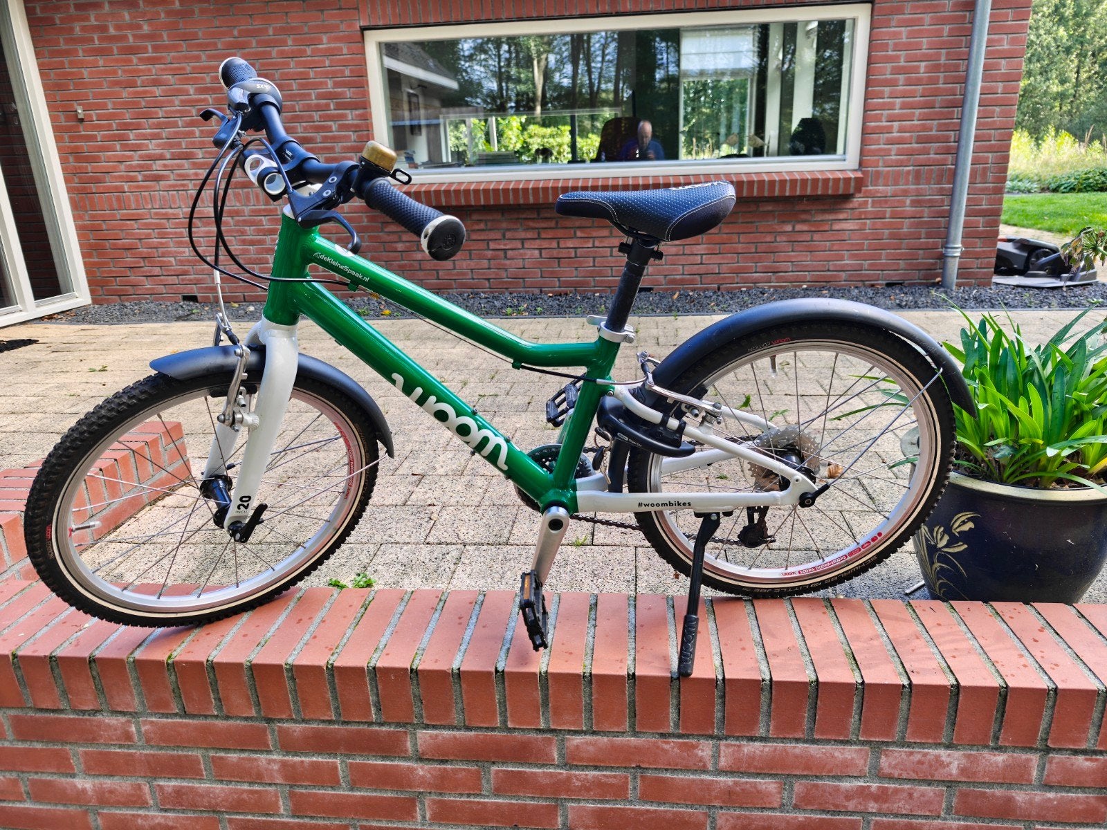 Woom 4 kinderfiets - Groen - 20 inch, Ophalen, 16 tot 20 inch, Velgrem, Zo goed als nieuw