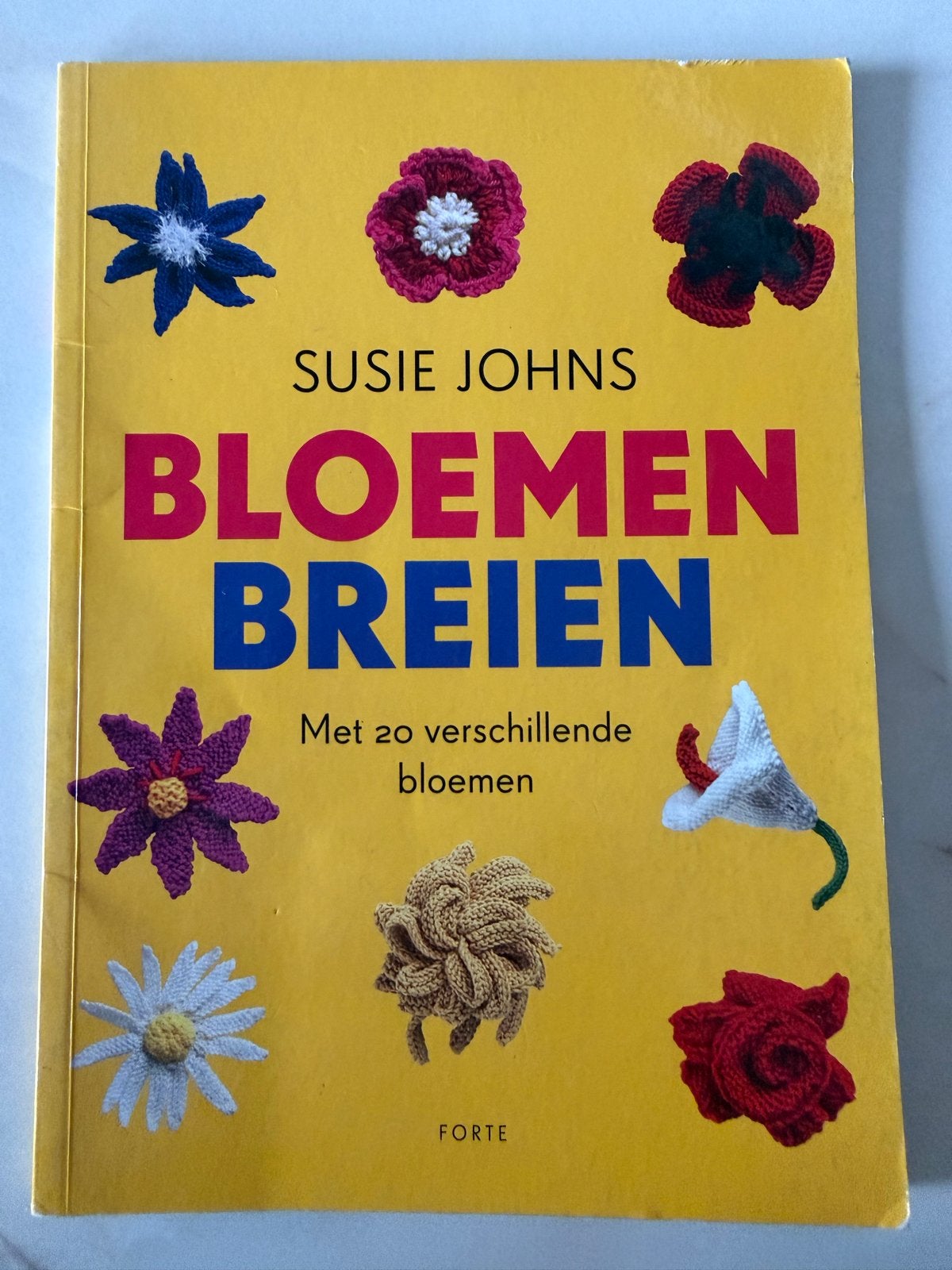 Bloemen Breien - Susie Johns (20 verschillende bloemen)