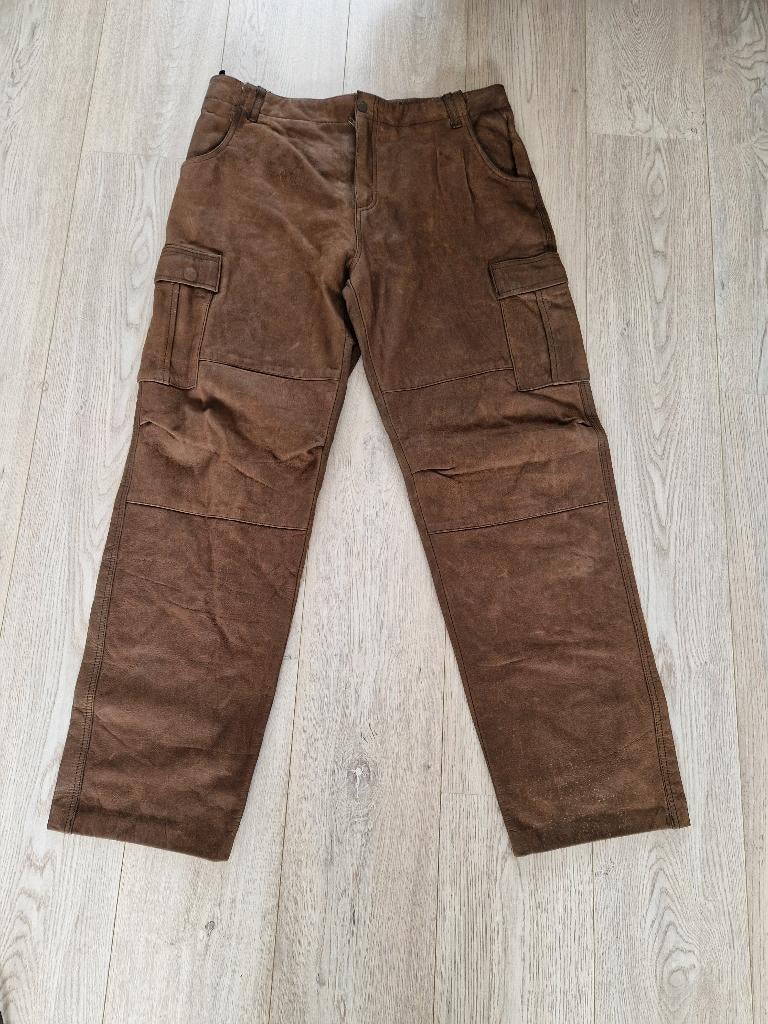 Een stoere lederen broek van Sticks en stones maat XXL, Ophalen of Verzenden, Zo goed als nieuw, Overige maten, Bruin