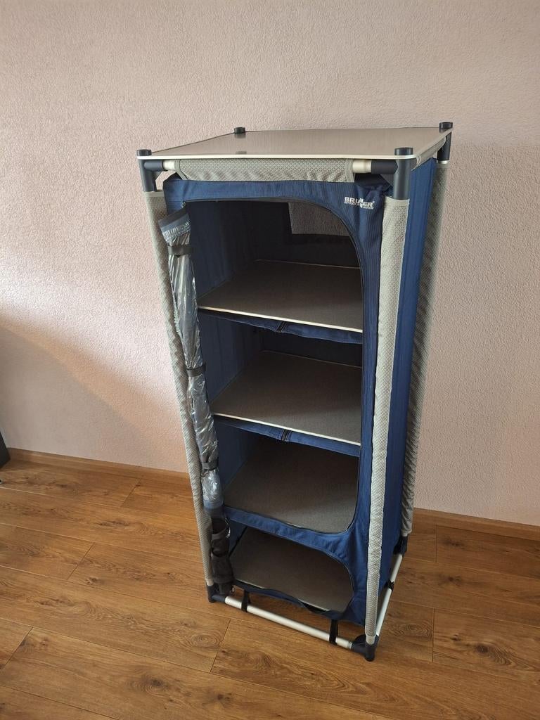 BRUNNER Campingkast - Opvouwbaar en Compact, Ophalen, Gebruikt