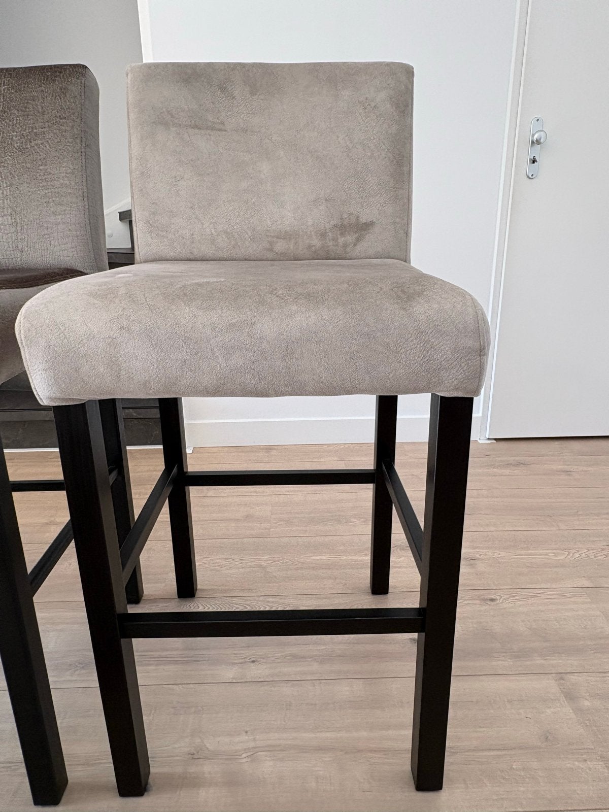 Set van 6 barkrukken met stoffen bekleding, Ophalen, 5 krukken of meer, Nieuw, 90 cm of meer
