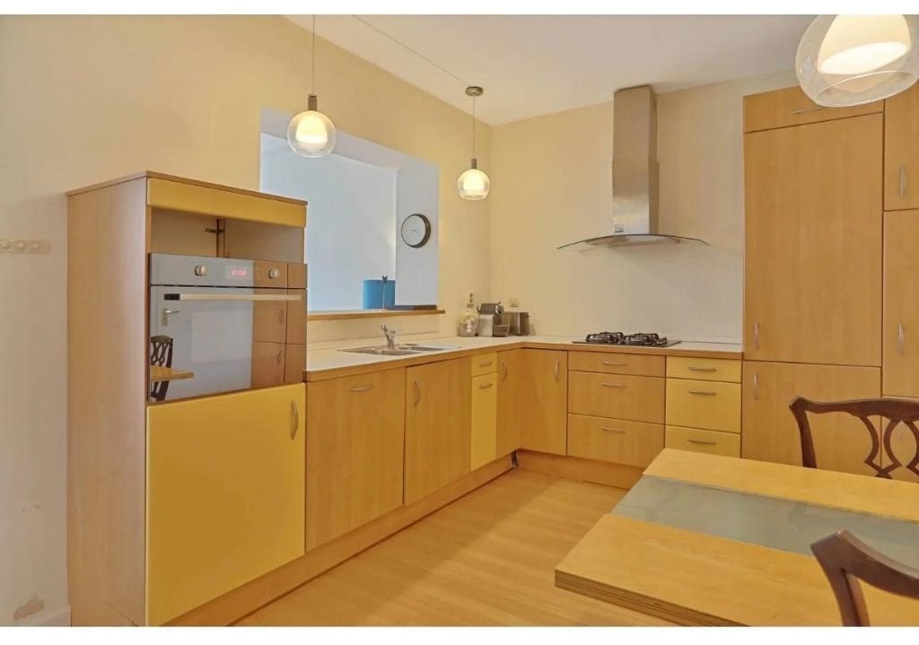Keuken incl koel & vries gratis af te halen 12 of 13 juni, Huis en Inrichting, Keuken | Complete keukens, Gebruikt, Hoekkeuken