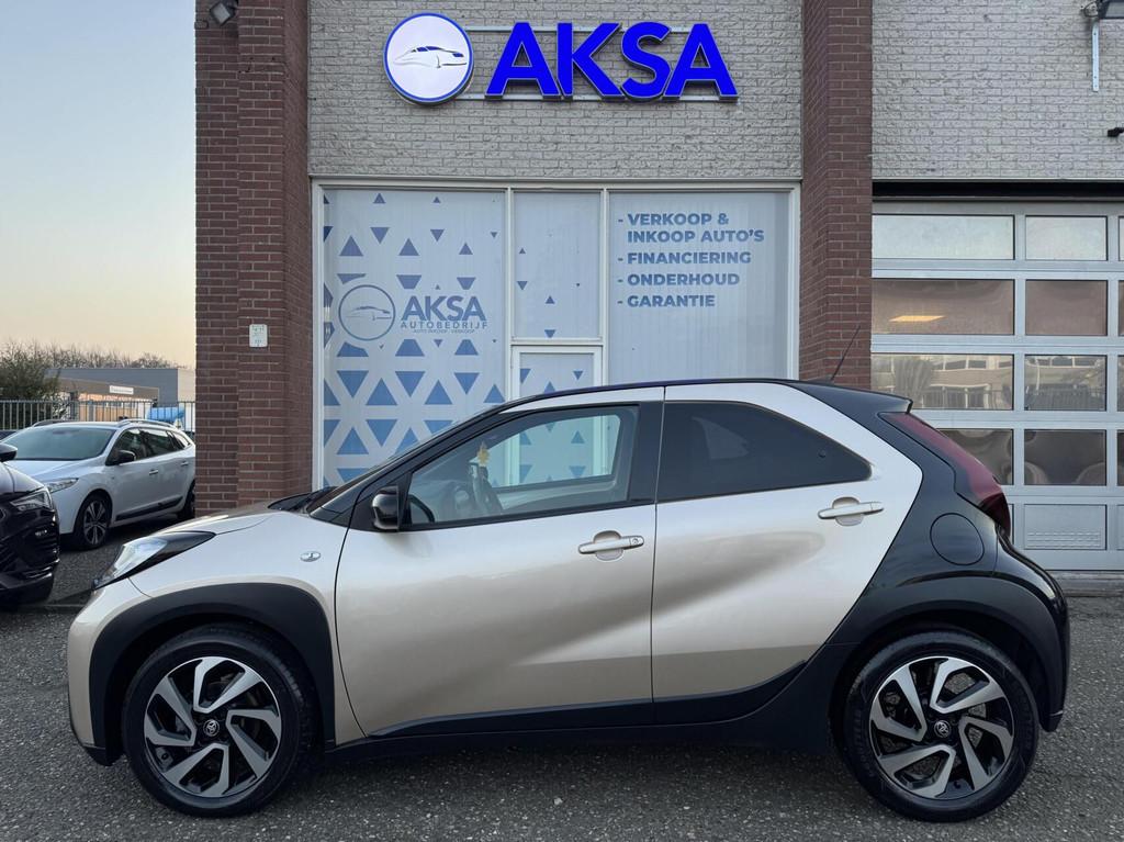 Toyota Aygo X 1.0 VVT-i S-CVT Pulse Automaat Camera CarPlay, Stof, Gebruikt, Bruin, 4 stoelen
