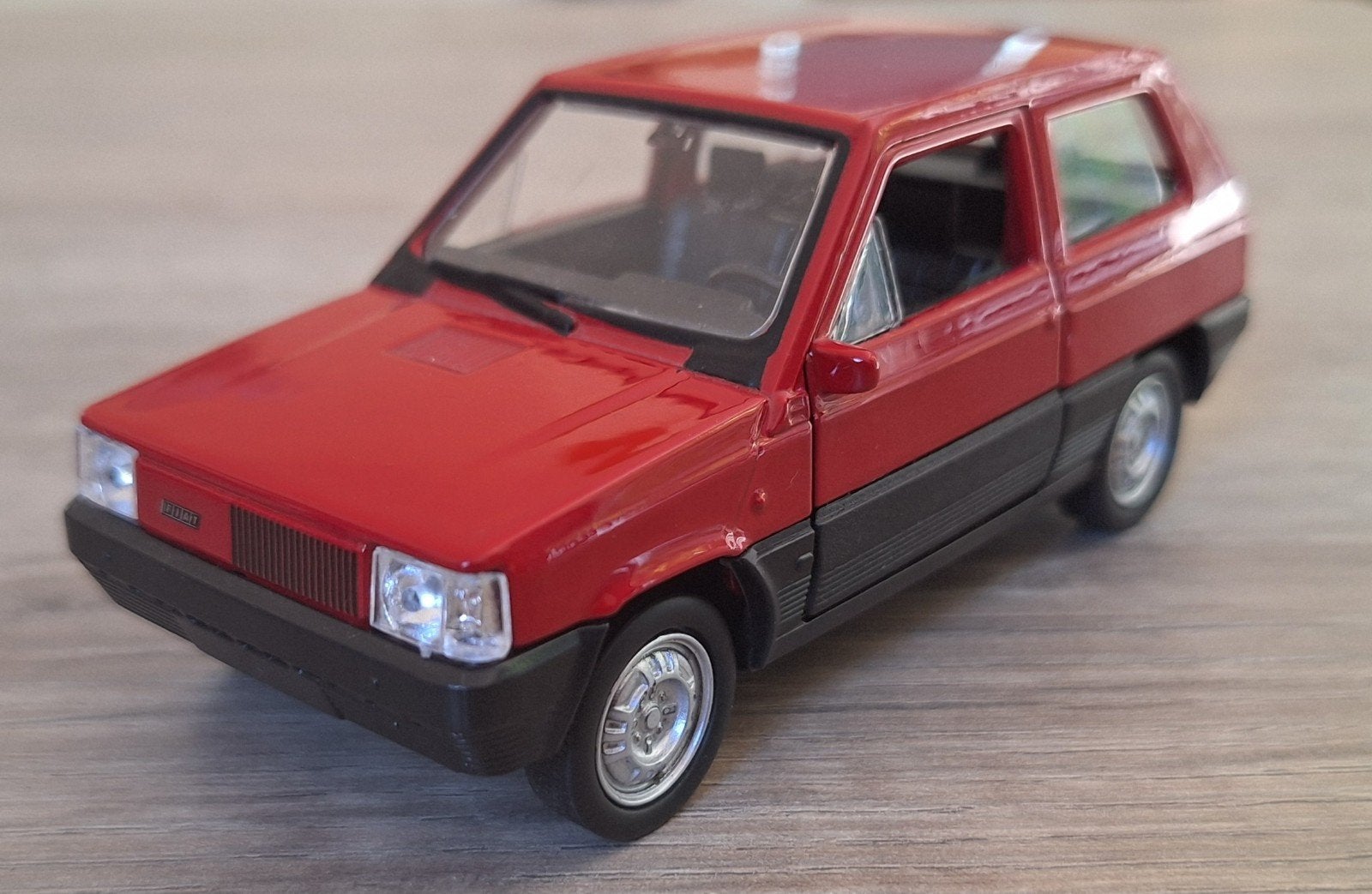 Fiat Panda van Welly, Hobby en Vrije tijd, Ophalen of Verzenden, Nieuw