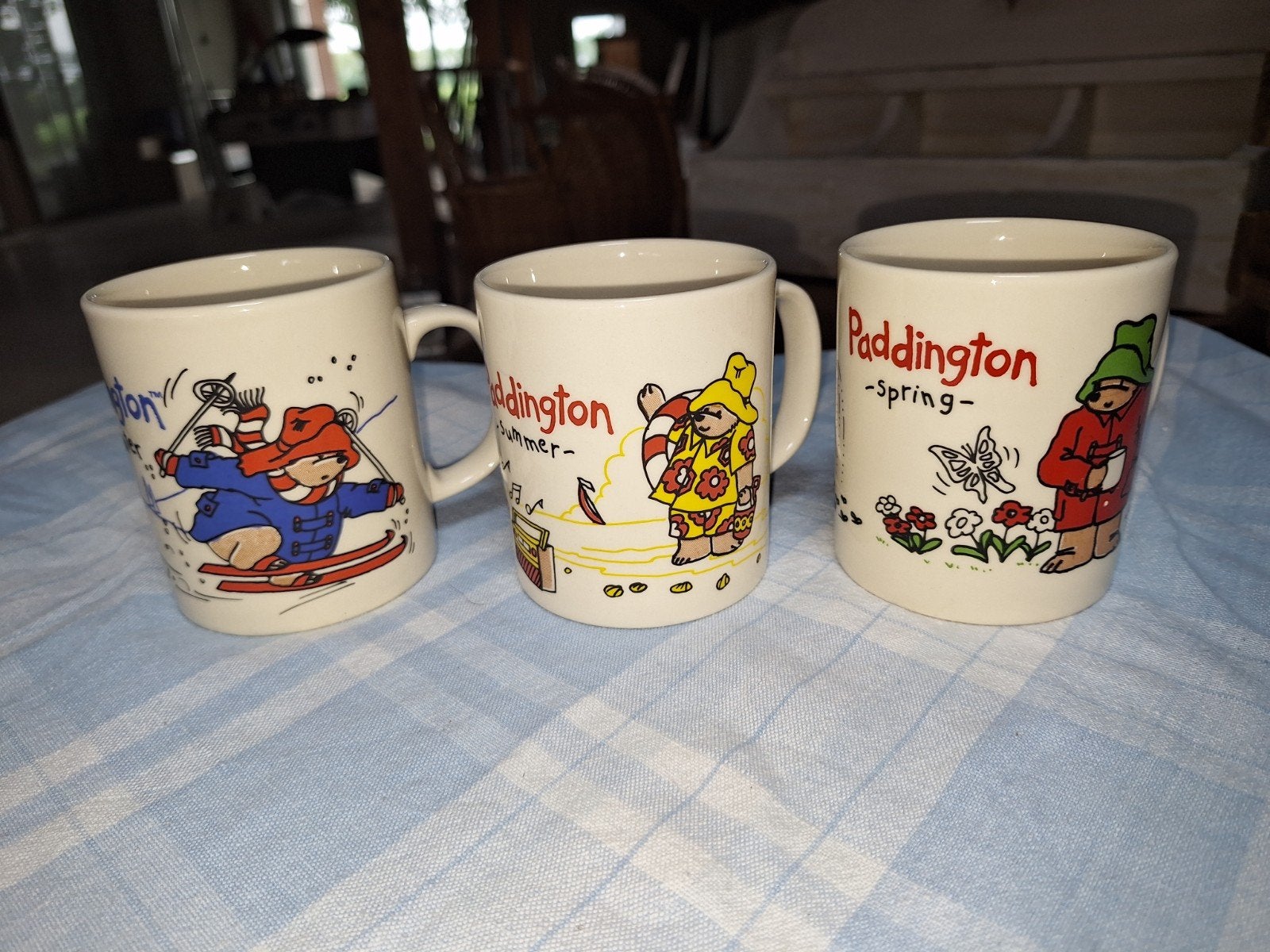 3 mokken Beertje Paddington, Huis en Inrichting, Keuken | Servies, Ophalen, Zo goed als nieuw, Overige stijlen, Kop(pen) en/of Schotel(s)