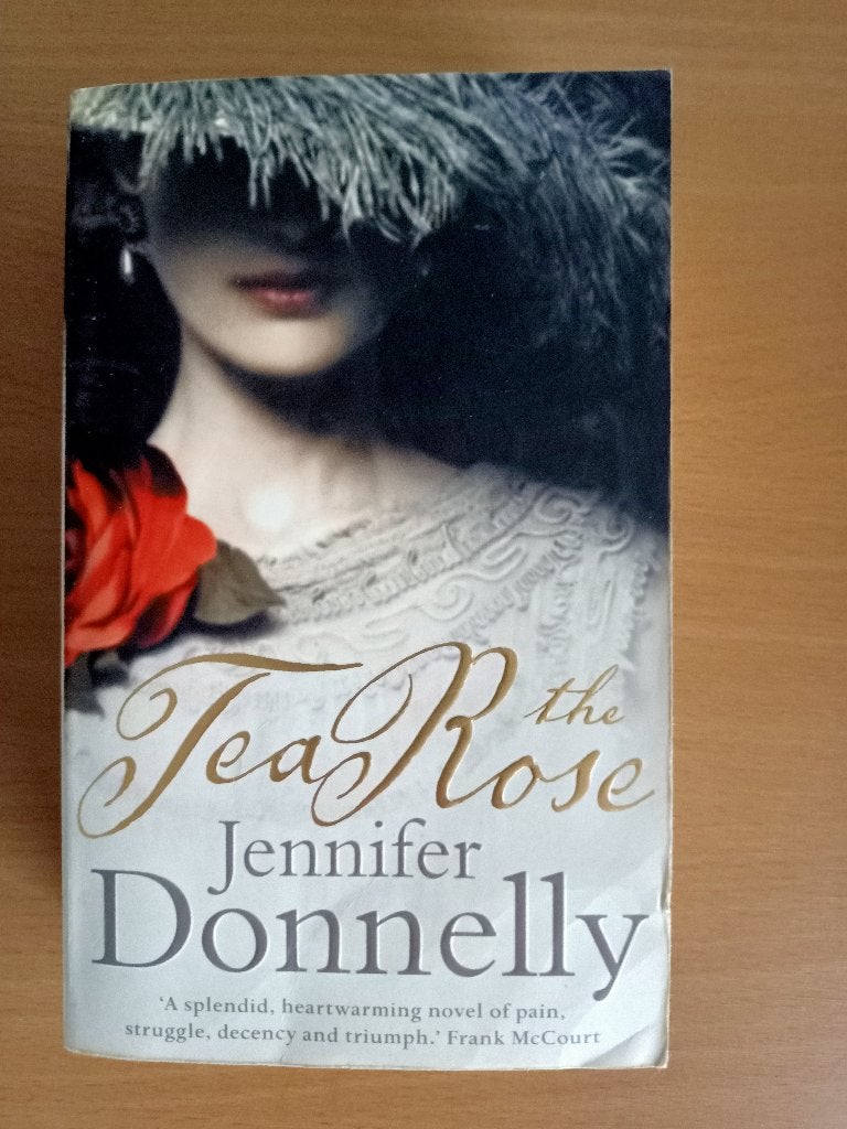 Jennifer Donnelly — The Tea Rose, Ophalen of Verzenden, Gelezen, Jennifer Donnelly