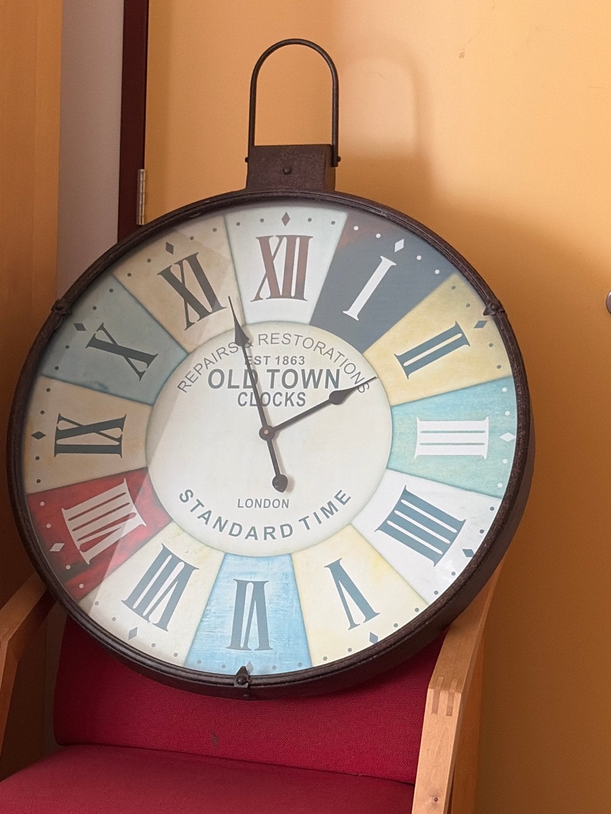Grote vintage wandklok met Romeinse cijfers - Old Town Clock, Ophalen, Vintage, Analoog, Overige merken
