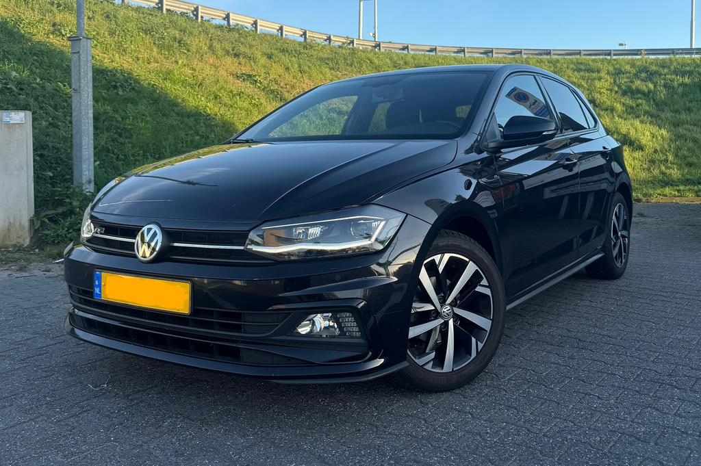 Volkswagen Polo R-Line 2019 | Navi | Cruise | Sport…, Auto's, Zwart, Handgeschakeld, Particulier, USB