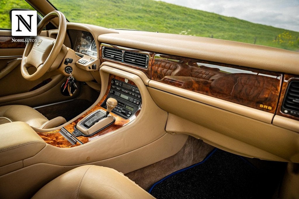 Jaguar Sovereign 4.0 |Origineel NL auto |Vol Opties |Leder, Auto's, Jaguar, Achterwielaandrijving, Gebruikt, Met garantie (alle)