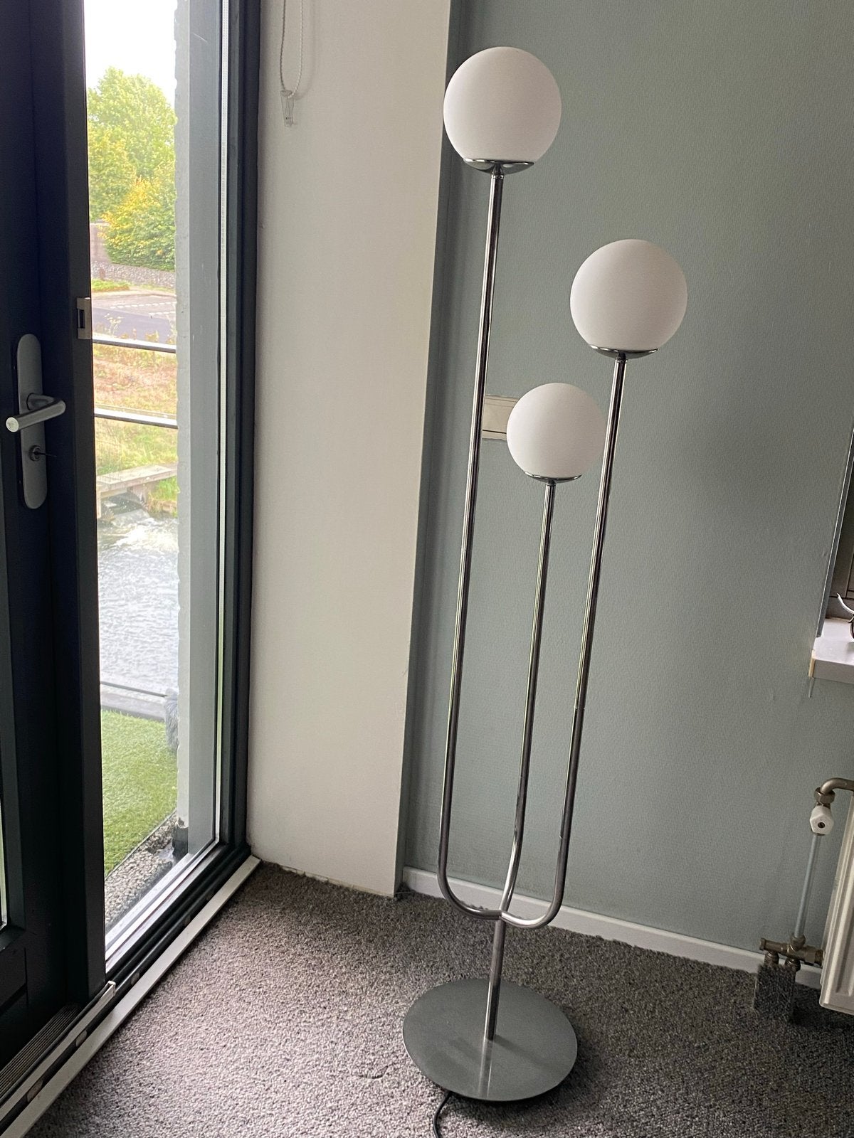 Moderne vloerlamp met 3 glazen bollen, Ophalen, Overige fittingen, 150 tot 200 cm, Glas