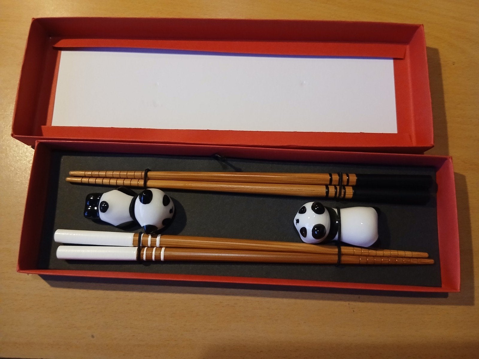 Luxe Chopstick Set met Panda Leggers – Hout/Bamboe (Nieuw), Ophalen of Verzenden, Nieuw, Hout