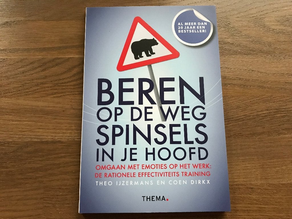Beren op de weg spinsels in je hoofd - IJzermans / Dirkx, T. IJzermans / C. Dirkx, Niet van toepassing, Ophalen of Verzenden, Zo goed als nieuw
