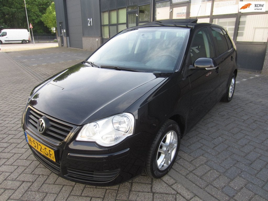 Volkswagen Polo 1.2-12V Trendline 2007 Airco 5-Deurs APK!, Voorwielaandrijving, 540 kg, 1198 cc, Zwart