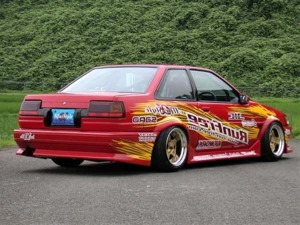 Run Free Type-2 bodykit - Toyota Corolla AE86 LEVIN, Ophalen of Verzenden
