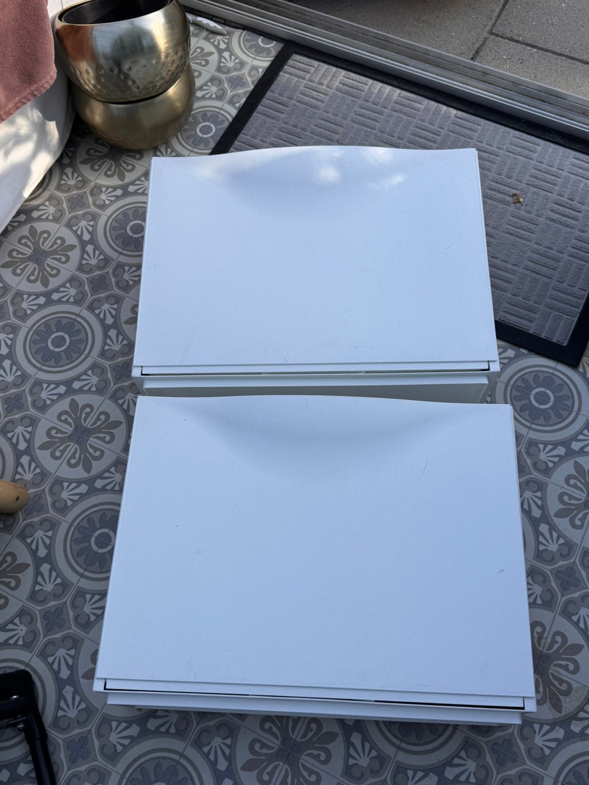 Twee witte ikea Trones schoenenkasten, Huis en Inrichting, Kasten | Schoenenkasten, Ophalen, Zo goed als nieuw