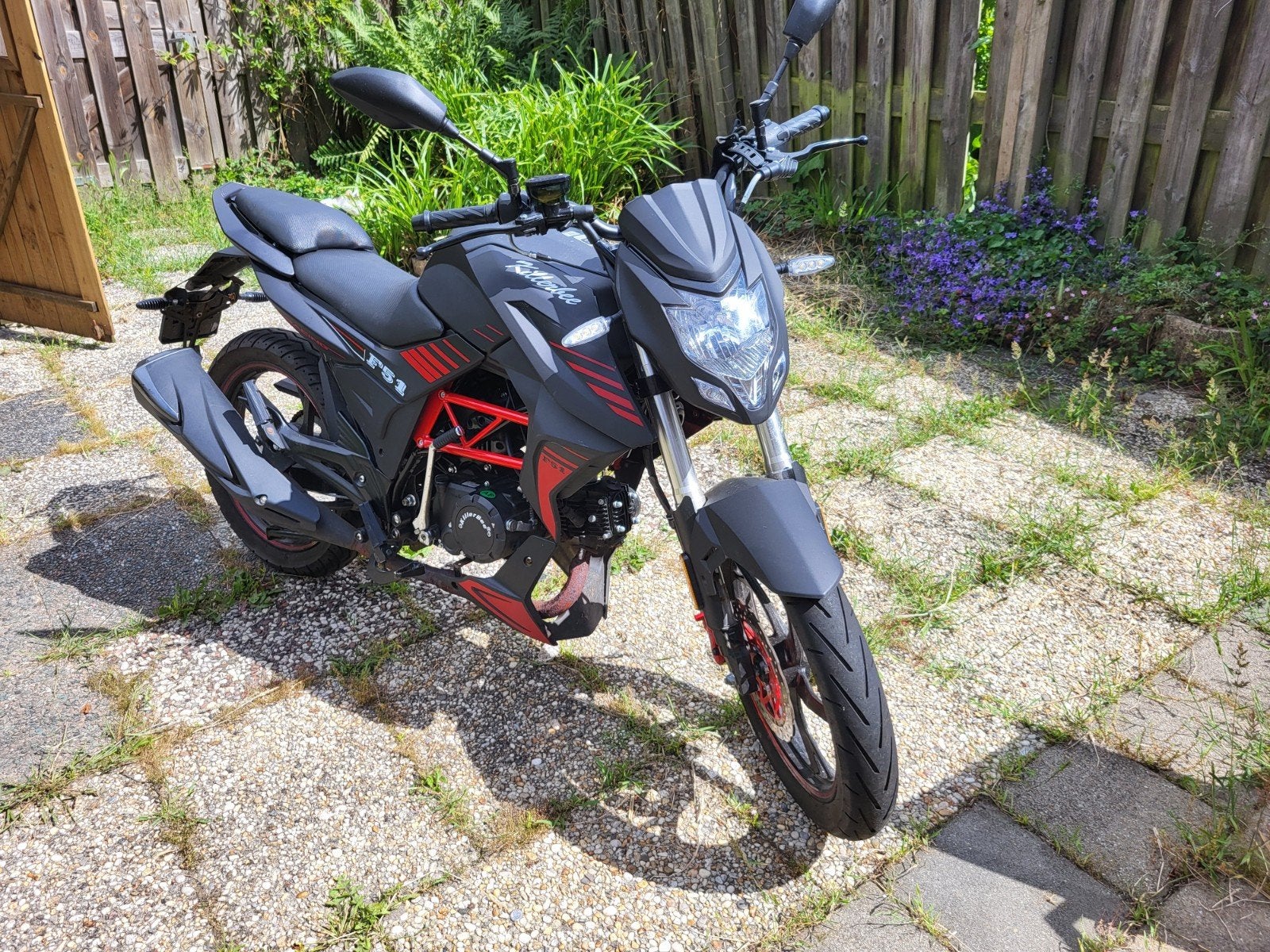 Killerbee F51 Racing 49cc brommer- Zo goed als nieuw!, Ophalen, Killerbee, Maximaal 45 km/u, 49 cc