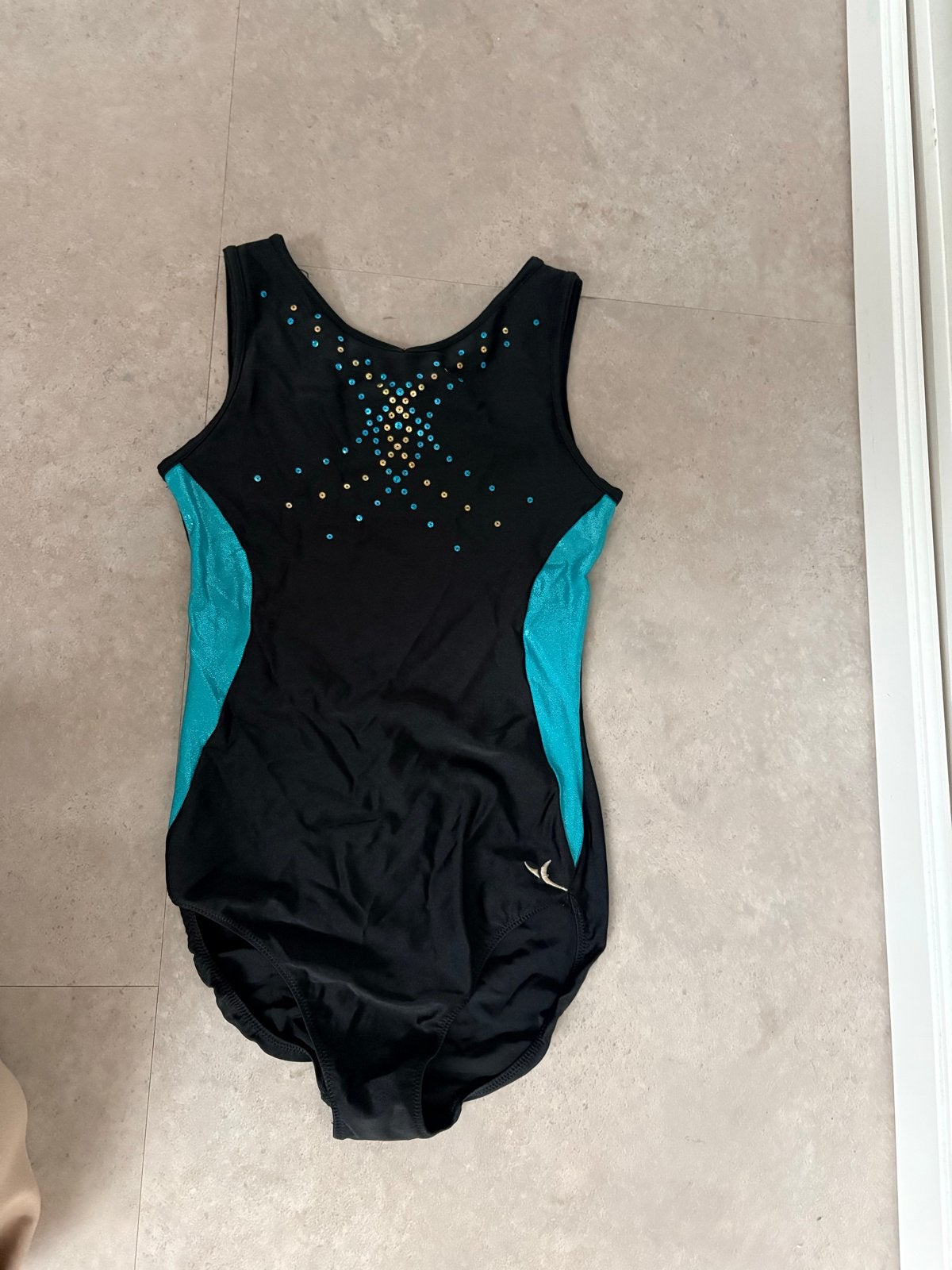 Decathlon Turnpakje Maat XS Zwart/Turquoise, Kleding | Dames, Ophalen of Verzenden, Zo goed als nieuw, Maat 34 (XS) of kleiner