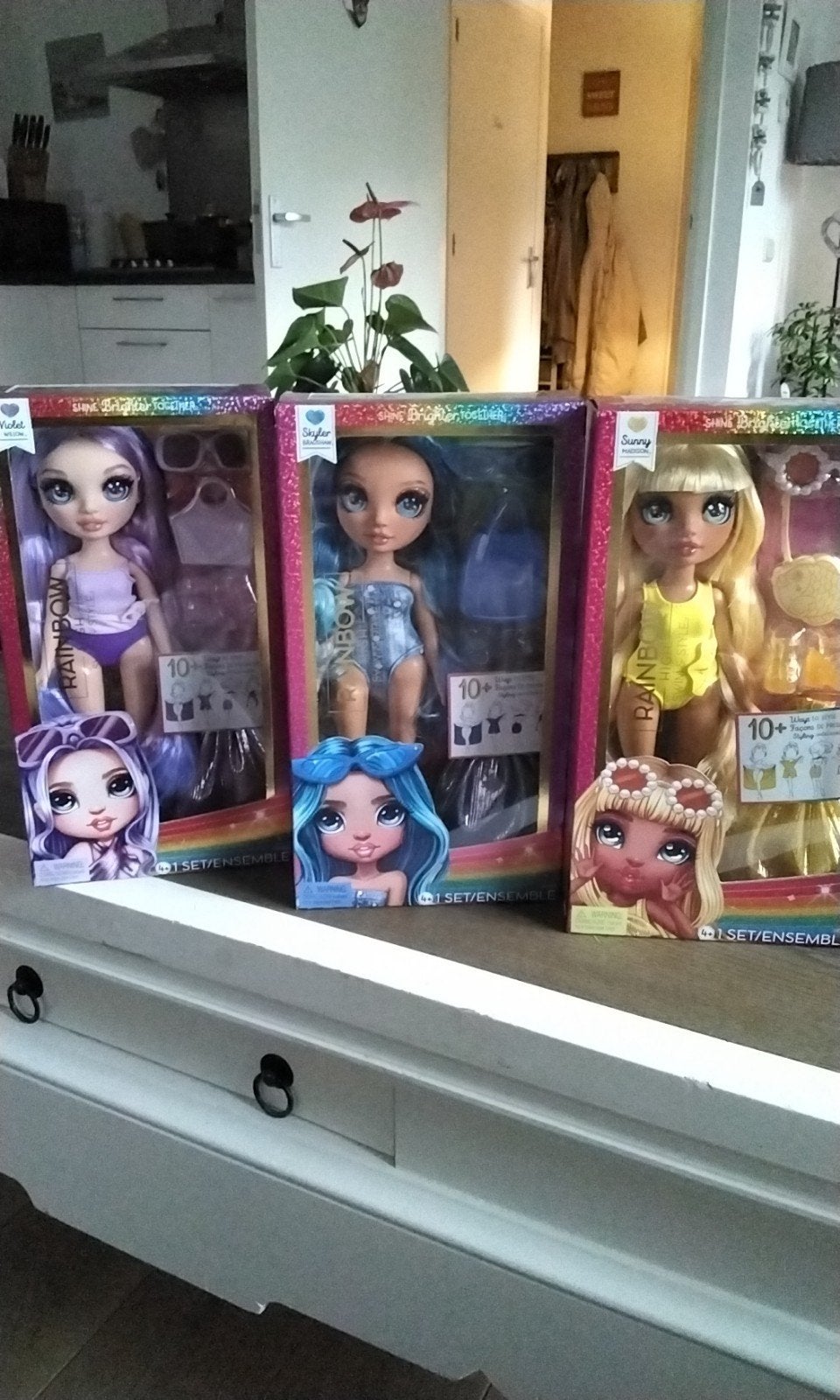 Rainbow High Swim & Style poppen - Skyler, Sunny, Violet, Ophalen of Verzenden, Nieuw, Overige typen