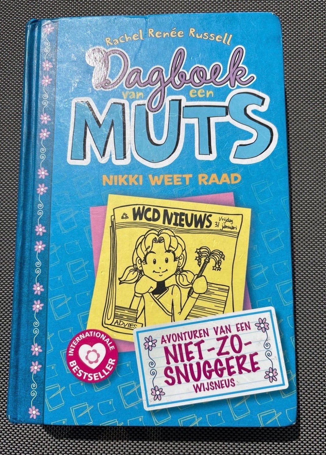 Dagboek van een muts - Nikkie weet raad, Boeken, Ophalen of Verzenden, Zo goed als nieuw