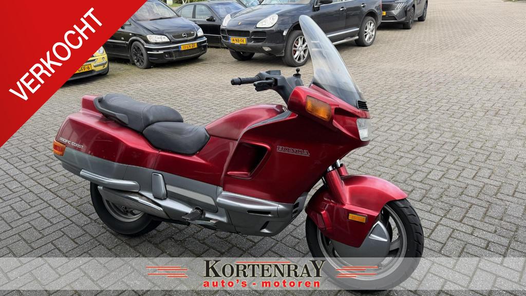 Honda PC 800 nette klasieke tourmotor!., Motoren, Motoren | Honda, Rivium Boulevard 222-11
2909 LK  Capelle aan den Ijssel, NL