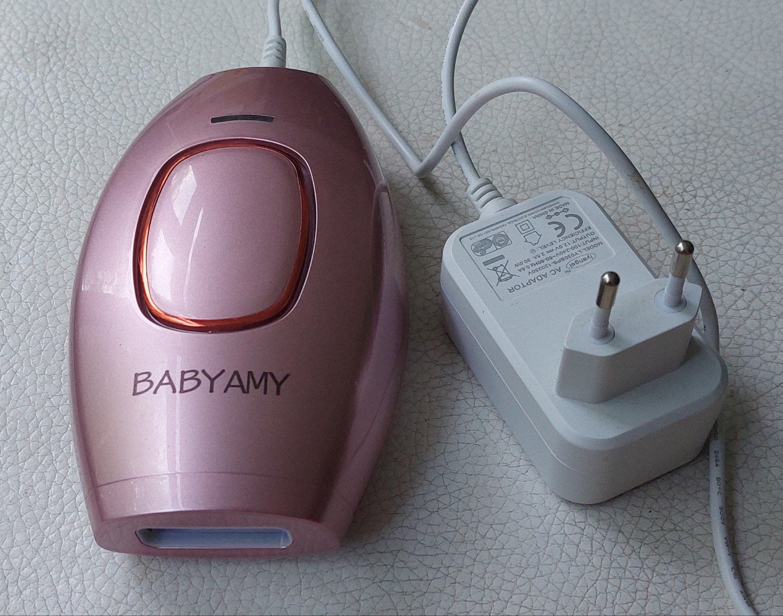 BABYAMY IPL Laser Ontharingsapparaat - Roze, Ophalen of Verzenden, Zo goed als nieuw, Scheren en Epileren
