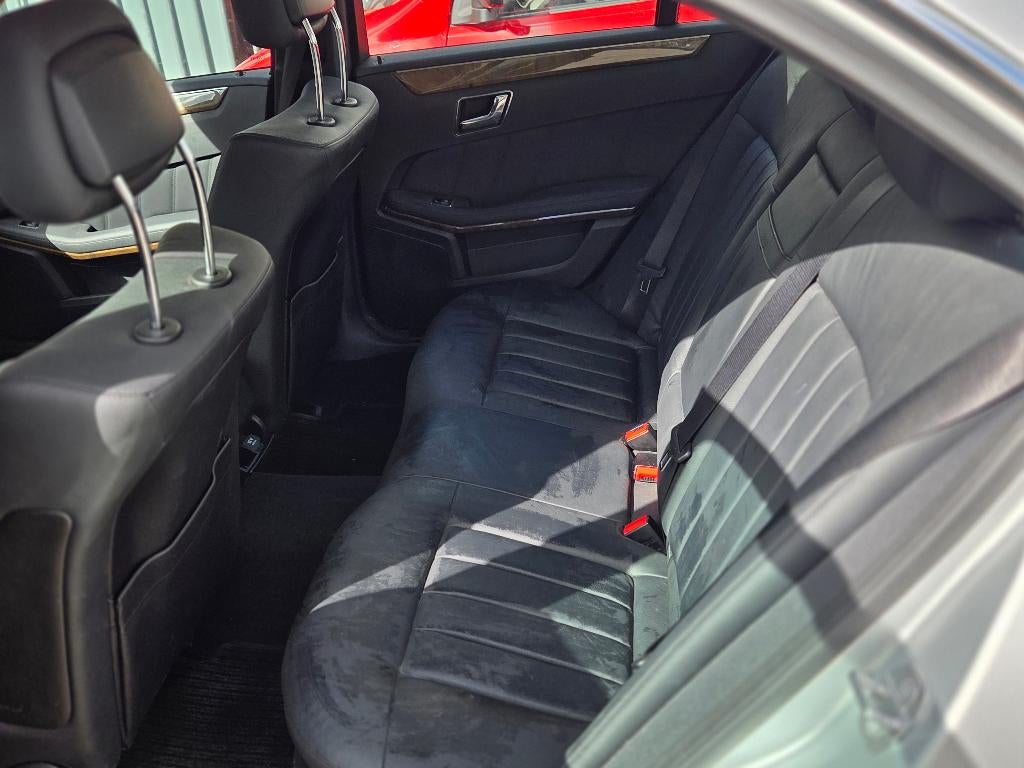 Mercedes E350 cgi, Auto's, Automatische klimaatregeling, Zwart, Particulier, Dealer onderhouden