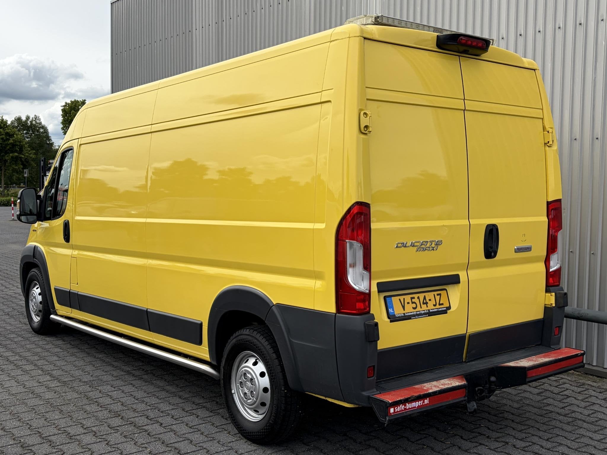 Fiat Ducato 35H 2.3 MultiJet L3H2*AUT.M*CRUISE*CAM*HAAK*, Euro 6, 3000 kg, Origineel Nederlands, Bedrijf