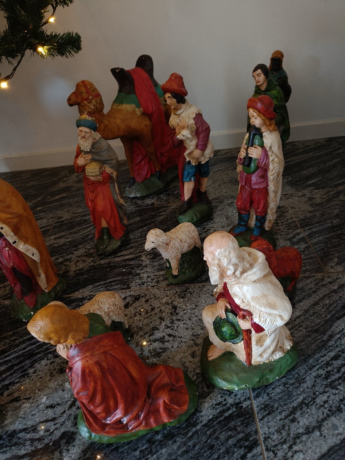 22 delige gipsen kerstgroep grote beelden, Diversen, Ophalen