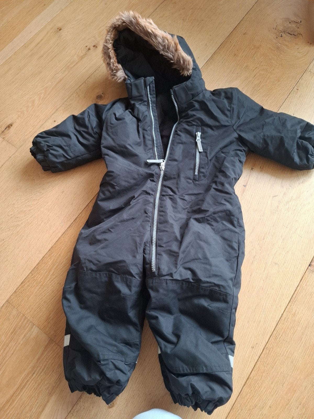 H&M winterpakje skipak maat 86, Jongetje of Meisje, H&M, Ophalen of Verzenden, Zo goed als nieuw