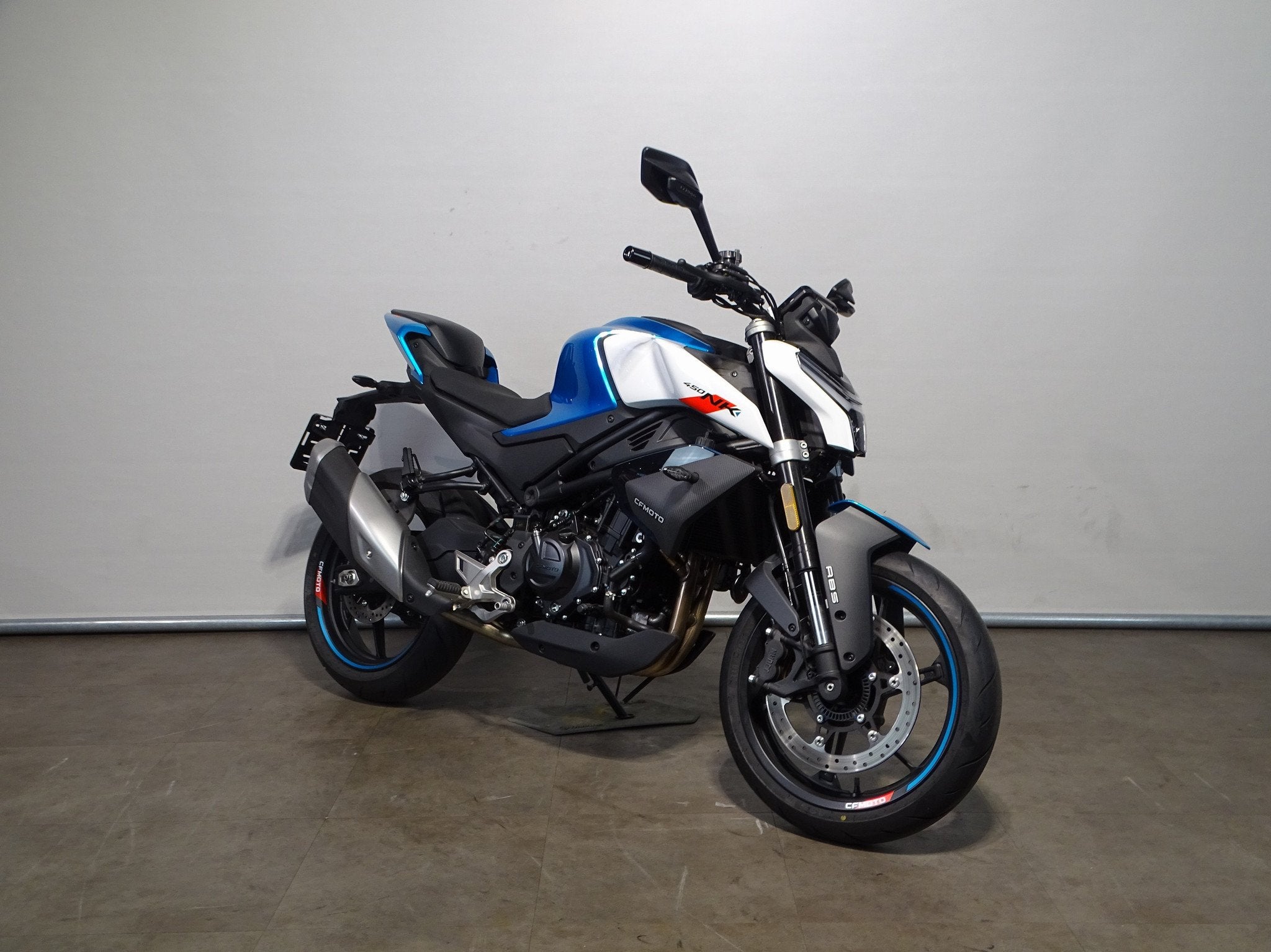 CFMOTO 450 NK, Nieuw, Bedrijf, 12 t/m 35 kW, Naked bike