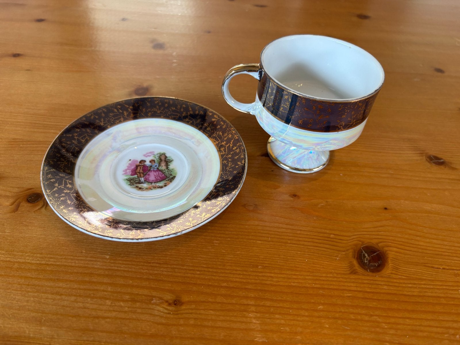 Vintage Versailles kop en schotel, Ophalen