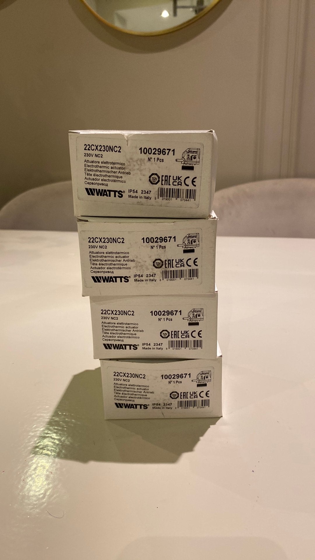 4x Watts vloerverwarming actor 230v, Minder dan 30 cm, Overige typen, Nieuw, Minder dan 60 cm