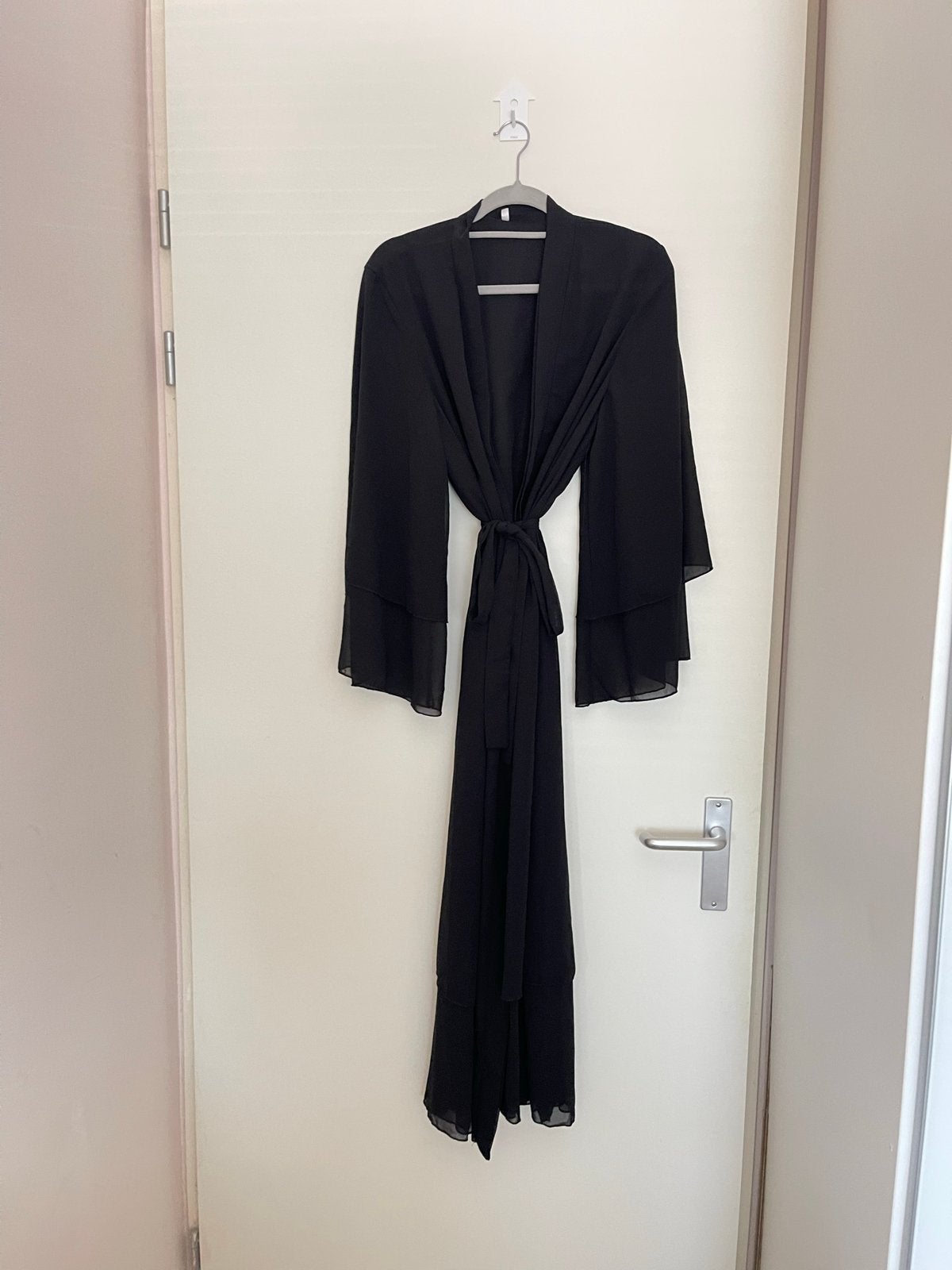 Zwarte Abaya/Kimono met Franjes - One Size, Maat 38/40 (M), Zwart, Nieuw, Ophalen of Verzenden