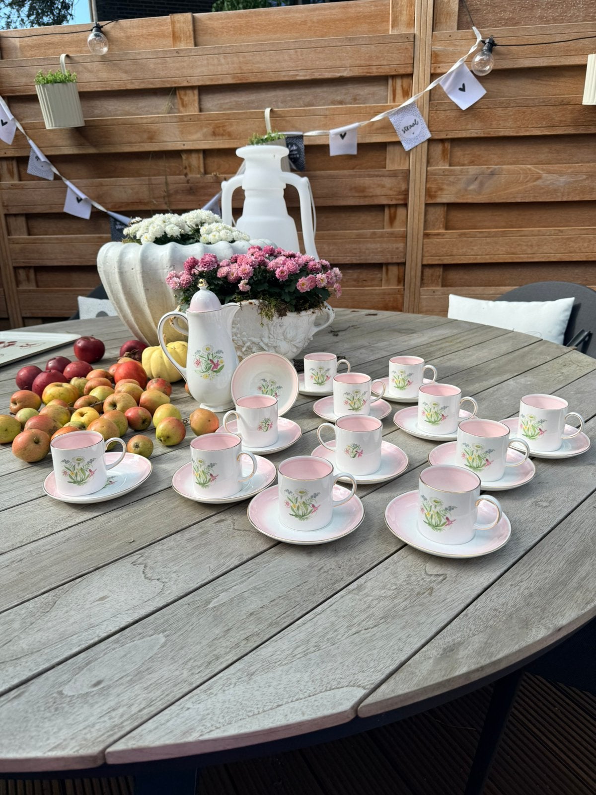 Wedgwood Susie cooper 12 pers koffie servies porselein, Ophalen