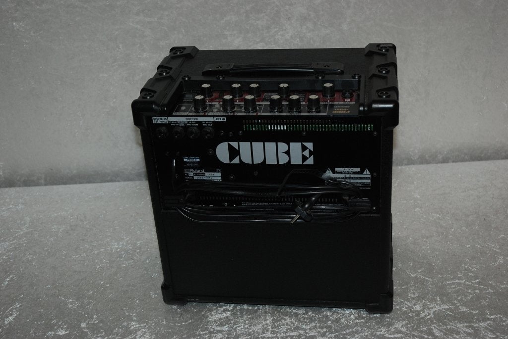 Roland Cube 40XL  gitaarcombo   <26261845>, Muziek en Instrumenten, Ophalen, Gebruikt, ., Roland